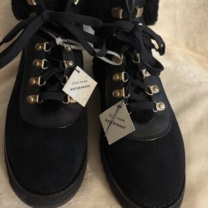 New Cole Haan Winter BootsSize  6.5B Waterproof Black Lugged Sole Real Fur